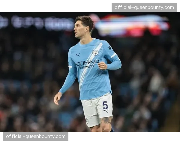 曼城后卫斯通斯谈上赛季低谷，曾因伤病考虑退役